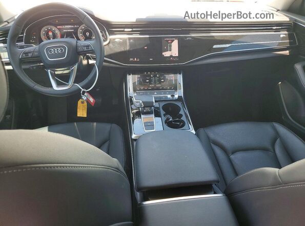 WA1EVBF10PD016733 2023 AUDI Q8 White Вид панелі приладів