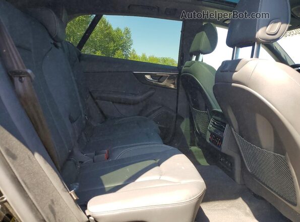 WA1EVBF18PD047731 2023 AUDI Q8 Черный Вид задней части салона