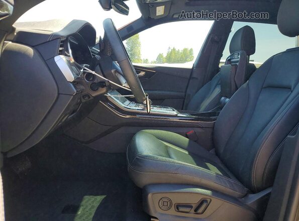 WA1EVBF18PD047731 2023 AUDI Q8 Черный Вид салона спереди