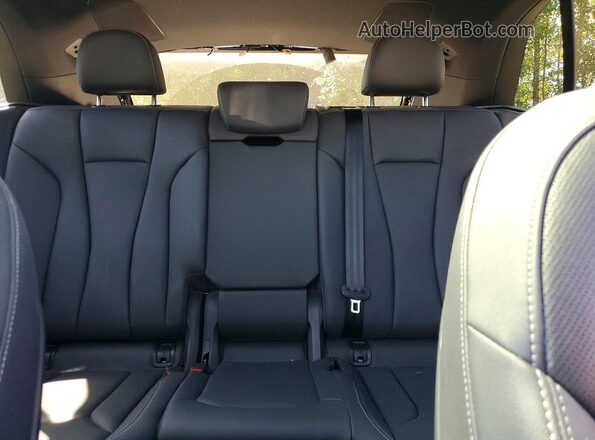 WA1EVBF18PD047731 2023 AUDI Q8 Черный Вид задних сидений
