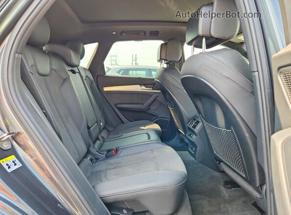 WA1F2AFY0M2045970 2021 AUDI Q5 Серый Вид задней части салона