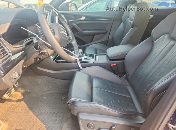 WA1FAAFY1M2063963 2021 AUDI Q5 Синий Вид салона спереди