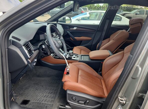 WA1FAAFY7P2010088 2023 AUDI Q5 Gray Widok wnętrza z przodu
