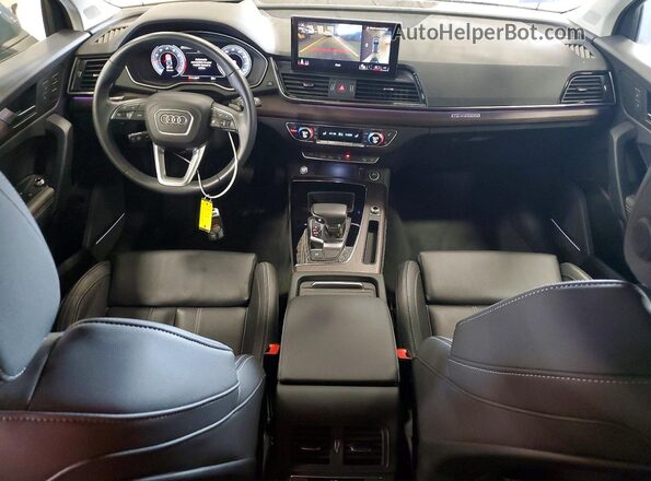 WA1FAAFY7P2163084 2023 AUDI Q5 Gray Widok deski rozdzielczej