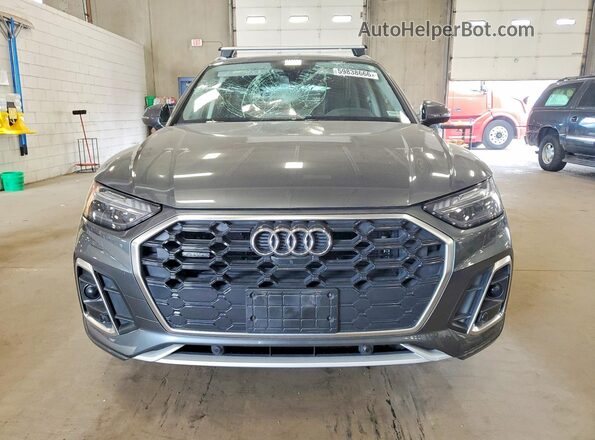 WA1FAAFY7P2163084 2023 AUDI Q5 Gray Widok z przodu