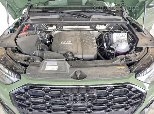 WA1FAAFY7R2011096 2024 AUDI Q5 Green Вид задньої частини салону