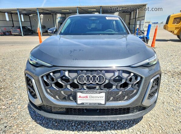 WA1FAAGU8S2117042 2025 AUDI Q5 Серый Вид спереди
