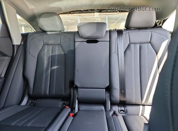 WA1FAAGU8S2117042 2025 AUDI Q5 Серый Вид задних сидений
