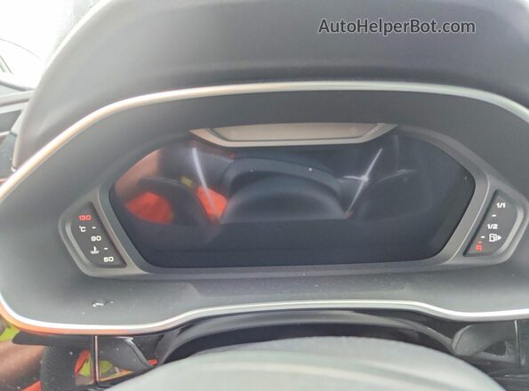 WA1FECF31S1048922 2025 AUDI Q3 Black Սարքավորումների վահանակի տեսք