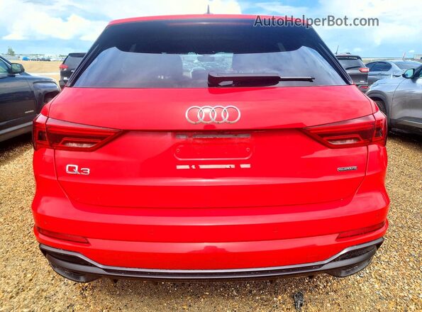 WA1FECF35M1081781 2021 AUDI Q3 Red Вид ззаду
