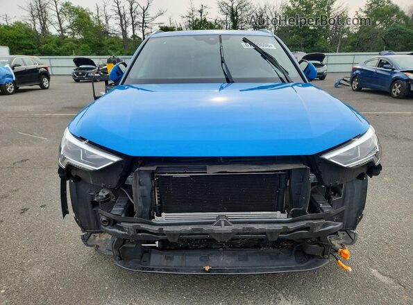 WA1FECF36L1038694 2020 AUDI Q3 Blue Vista frontal