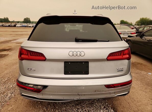 WA1FNAFY2J2118128 2018 AUDI Q5 Серебряный Вид сзади