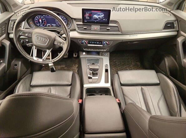 WA1FNAFY2J2118128 2018 AUDI Q5 Серебряный Вид панели приборов