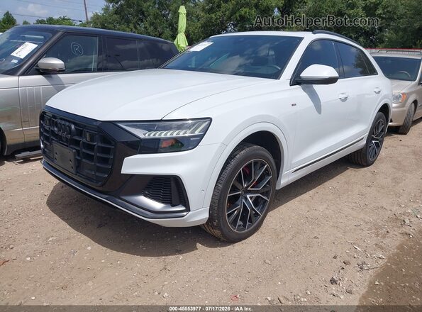 WA1FVAF10MD035759 2021 AUDI Q8 White Front left