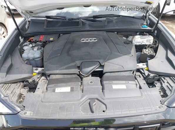 WA1FVAF10MD035759 2021 AUDI Q8 White Rear view