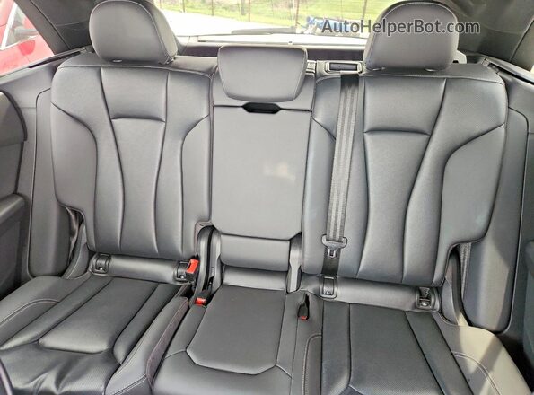 WA1FVAF11LD010688 2020 AUDI Q8 Белый Вид задних сидений