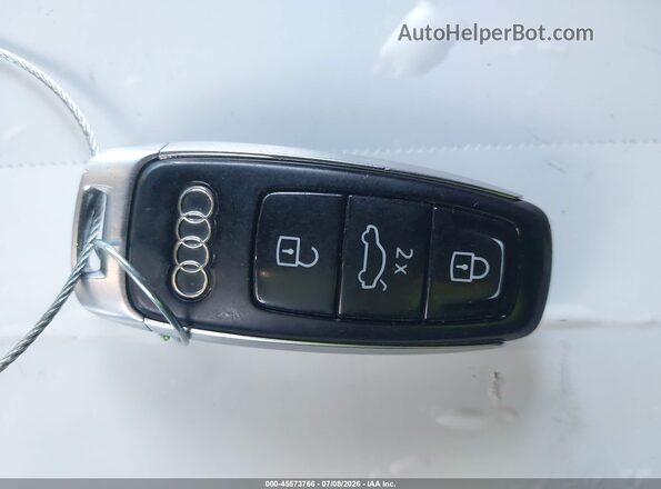 WA1FVAF13KD024901 2019 AUDI Q8 White Widok deski rozdzielczej
