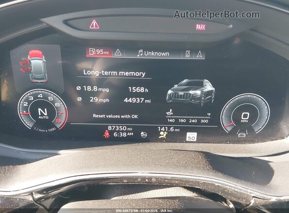 WA1FVAF13KD024901 2019 AUDI Q8 White Widok tylnych siedzeń