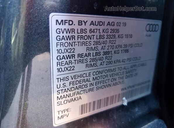 WA1FVAF15KD029761 2019 AUDI Q8 Gray 360 interior view