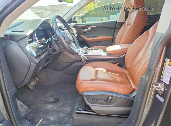 WA1FVAF15KD036712 2019 AUDI Q8 Gray Front interior view
