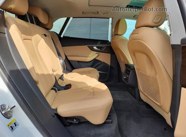 WA1FVAF15MD022943 2021 AUDI Q8 White Вид задньої частини салону