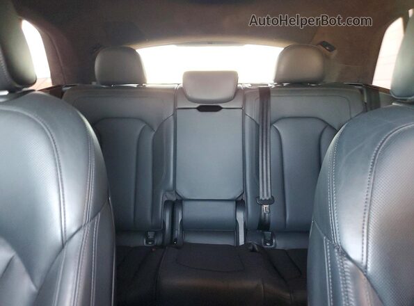 WA1FVAF16KD006229 2019 AUDI Q8 Gray Вид задніх сидінь