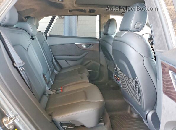 WA1FVAF16KD006229 2019 AUDI Q8 Gray Вид задньої частини салону