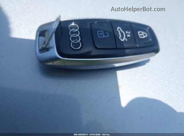 WA1FVAF16LD000402 2020 AUDI Q8 White Widok deski rozdzielczej