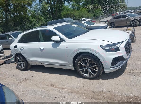 WA1FVAF16LD000402 2020 AUDI Q8 White Widok wnętrza 360 stopni
