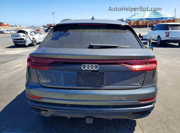 WA1FVAF17KD025677 2019 AUDI Q8 Gray Widok z tyłu