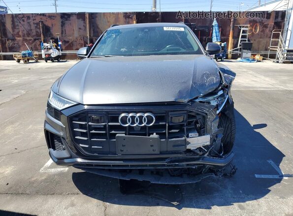 WA1FVAF17KD025677 2019 AUDI Q8 Gray Widok z przodu