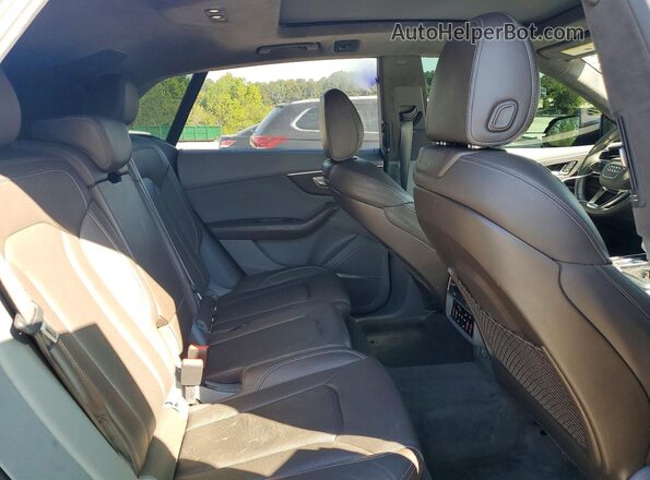 WA1FVAF18KD019872 2019 AUDI Q8 Blue Вид задньої частини салону