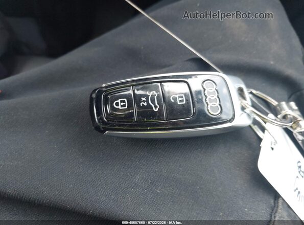 WA1FVBF14SD015307 2025 AUDI Q8 Черный Вид панели приборов