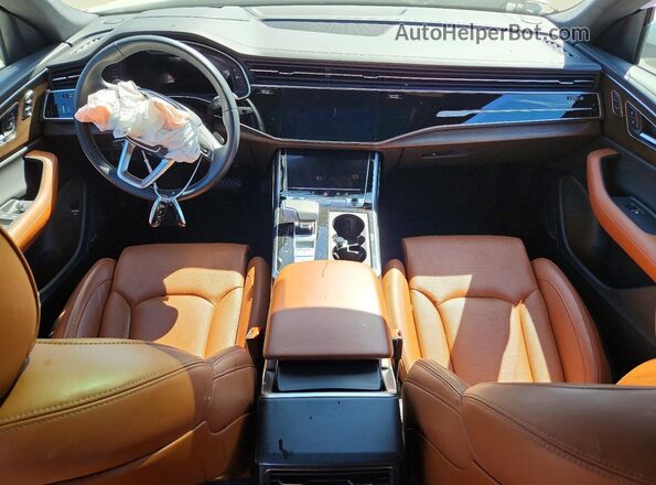 WA1FVBF14SD021592 2025 AUDI Q8 White Вид панелі приладів