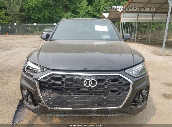 WA1G2AFY6R2079469 2024 AUDI Q5 Gray Dashboard view