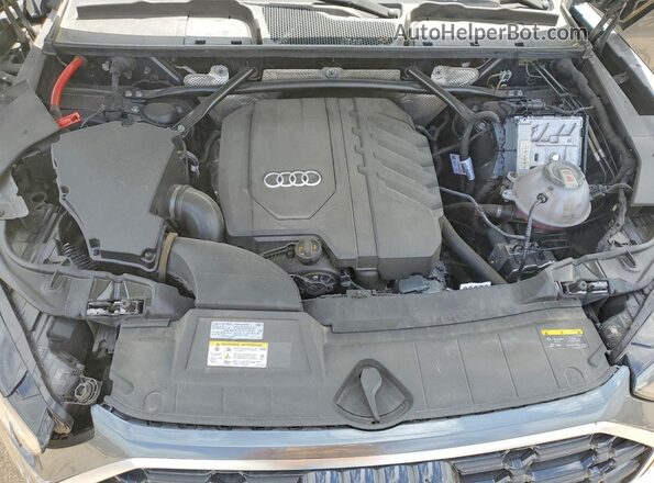 WA1GAAFY0R2048012 2024 AUDI Q5 Gray Vista interior trasera
