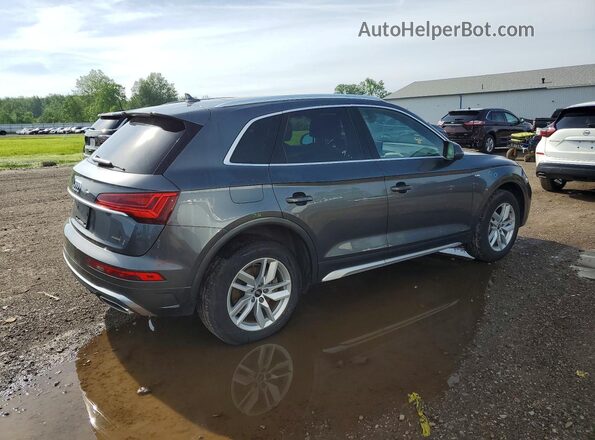 WA1GAAFY1N2068912 2022 AUDI Q5 Charcoal Rear right
