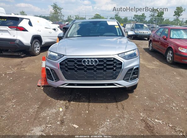 WA1GAAFY1P2072932 2023 AUDI Q5 Silver Вид щитка приладів