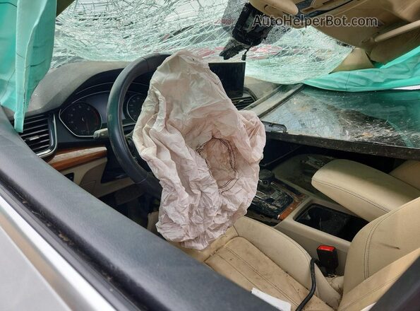 WA1GAAFY4P2167937 2023 AUDI Q5 White Вид панелі приладів