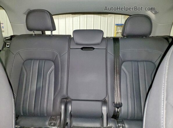 WA1GAAFY5N2017378 2022 AUDI Q5 Серый Вид задних сидений