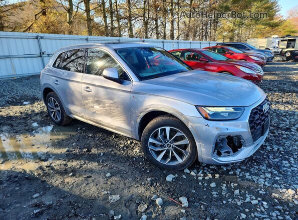 WA1GAAFY5N2080545 2022 AUDI Q5 Silver Front right