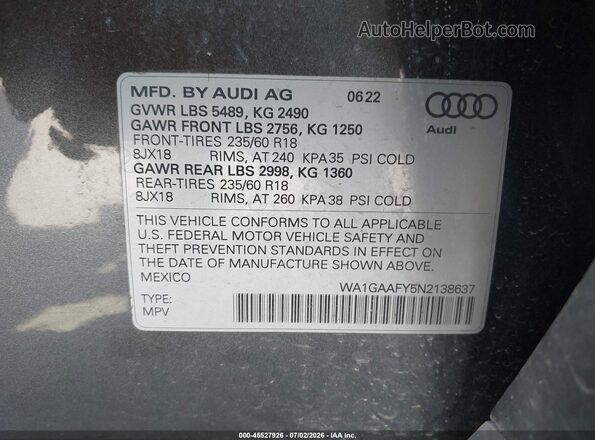 WA1GAAFY5N2138637 2022 AUDI Q5 Gray Вид підкапотного простору