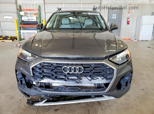 WA1GAAFY7N2100911 2022 AUDI Q5 Gray Widok z przodu