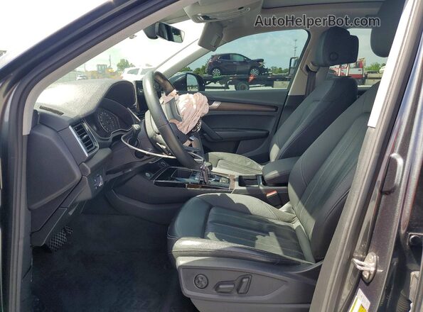 WA1GAAFY7N2106837 2022 AUDI Q5 Gray Widok wnętrza z przodu