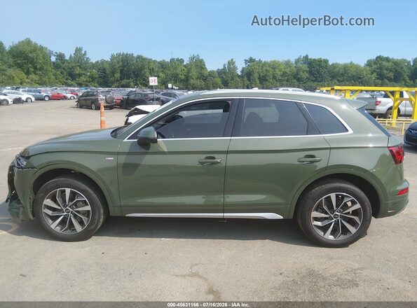 WA1GAAFY7R2001897 2024 AUDI Q5 Green სალონის 360-გრადუსიანი ხედი