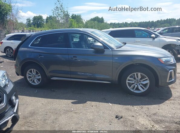 WA1GAAFY8P2004787 2023 AUDI Q5 Gray Widok wnętrza z tyłu