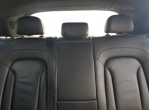 WA1GCCFS2HR014161 2017 AUDI Q3 Black Vista de los asientos traseros