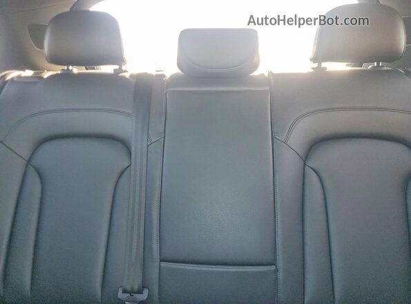 WA1GCCFSXHR002131 2017 AUDI Q3 Black Rear seats view