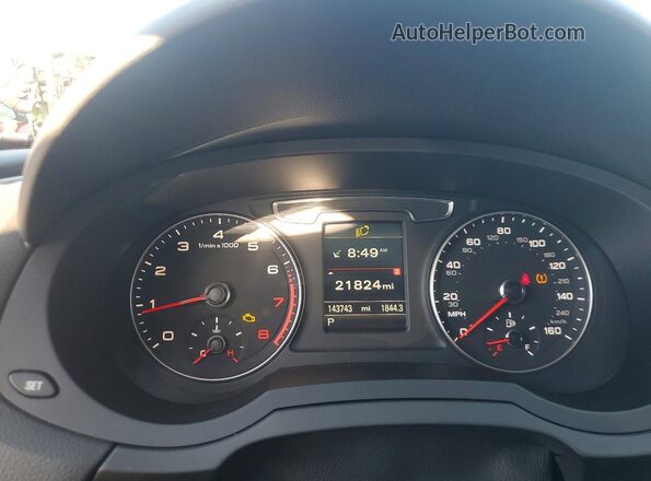 WA1GCCFSXHR002131 2017 AUDI Q3 Black Instrument cluster view