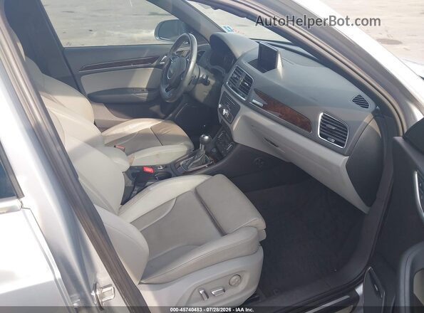 WA1GFCFS1GR018143 2016 AUDI Q3 Silver Vista interior delantera